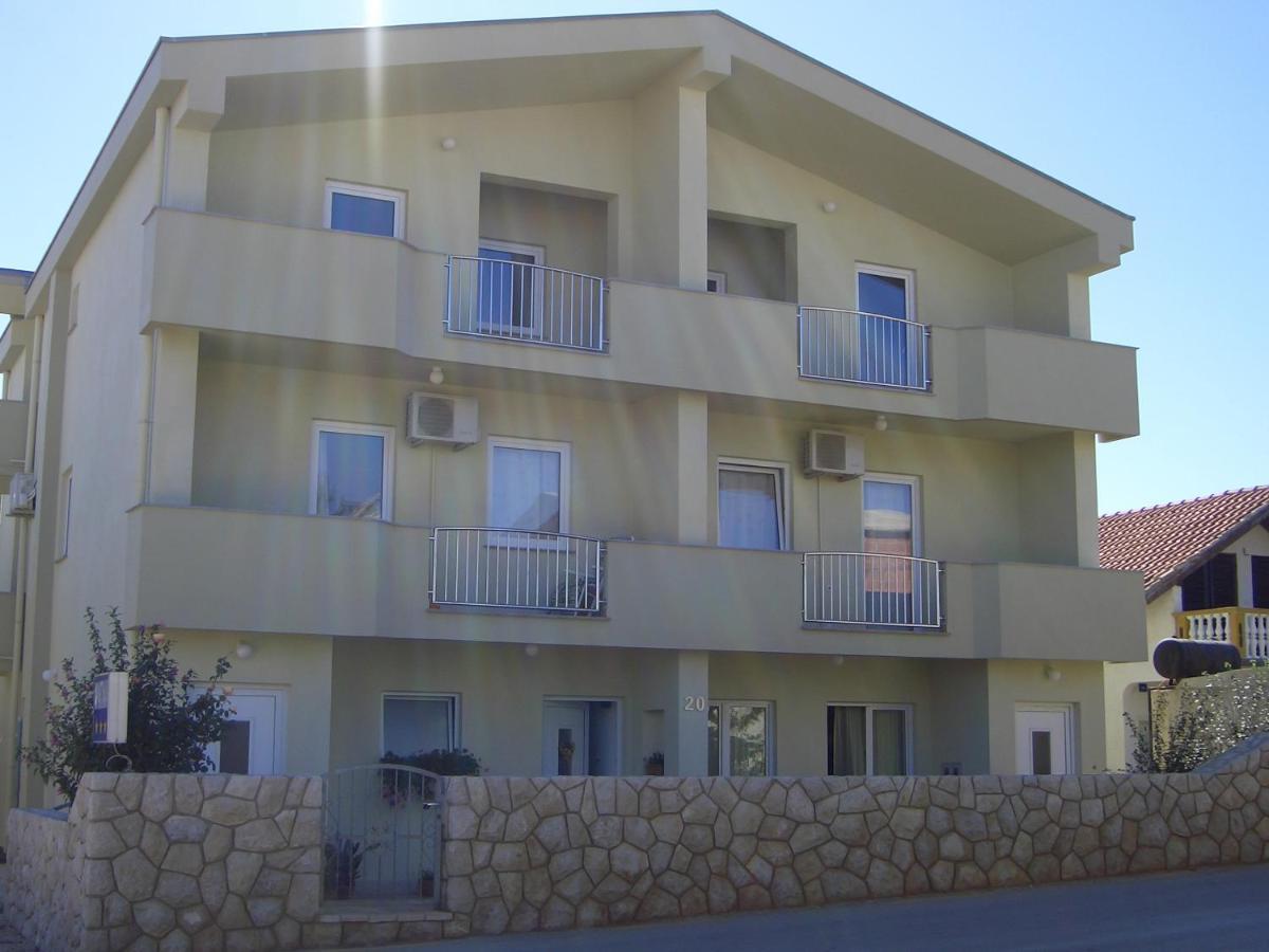 Apartments Ana Vir Kültér fotó